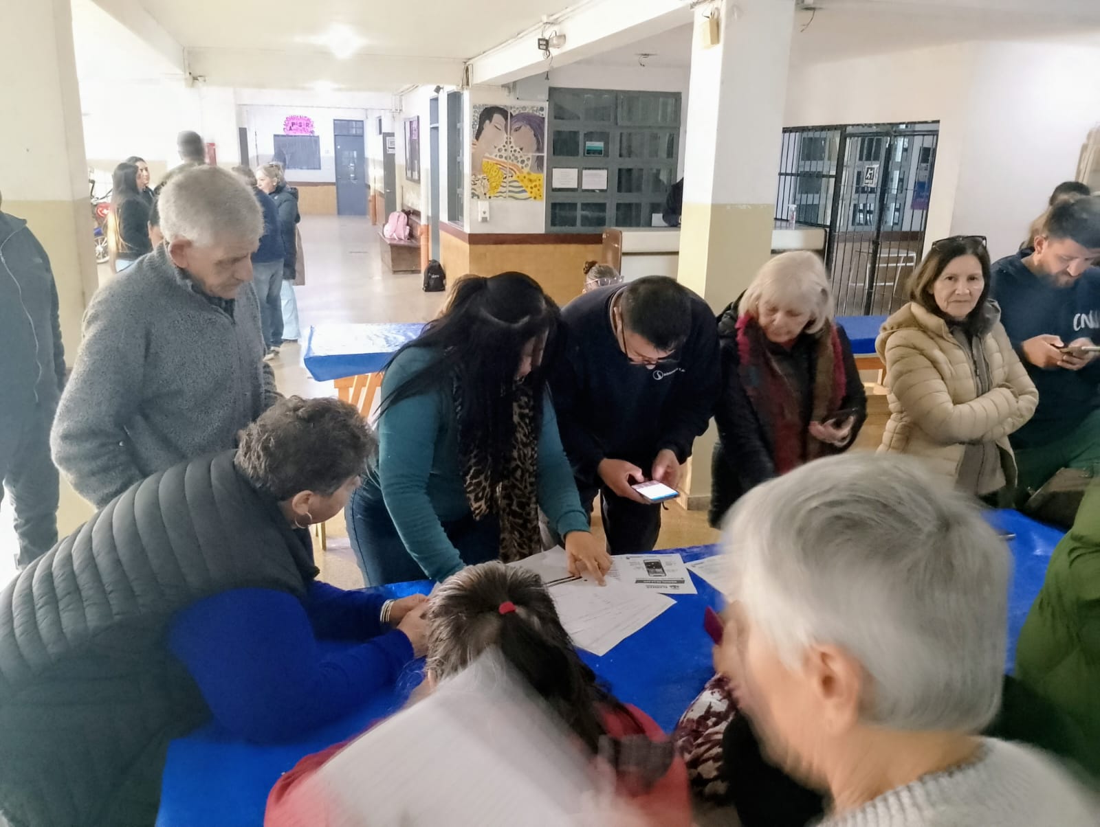 Vecinos conversando en la jornada